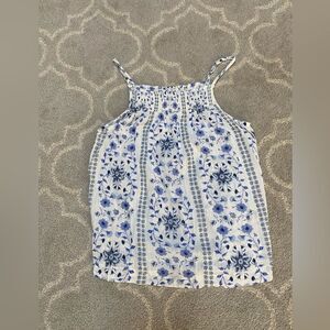 Old Navy Women’s Floral Embroidery Blouse - Small